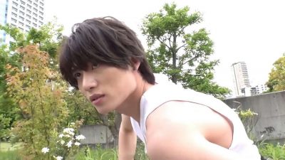 IST-057 – Group of handsome Japanese guys masturbating